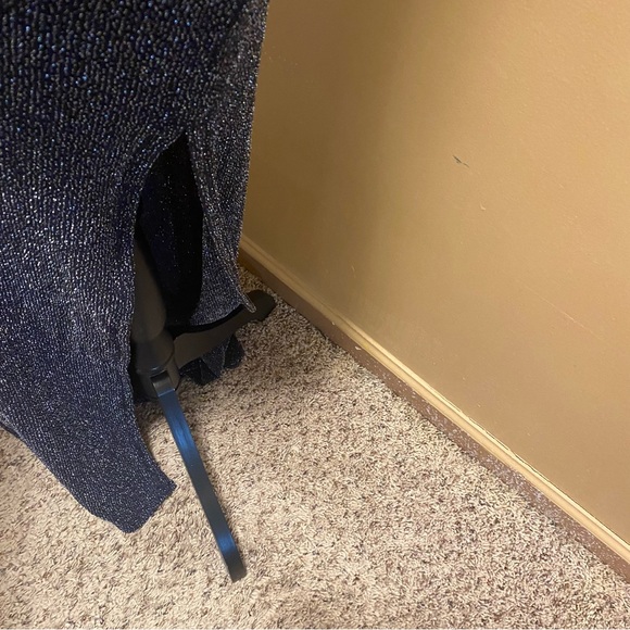 BCBG generation special occasion black shimmer metallic longslit dress sz XS NWT - Picture 4 of 11